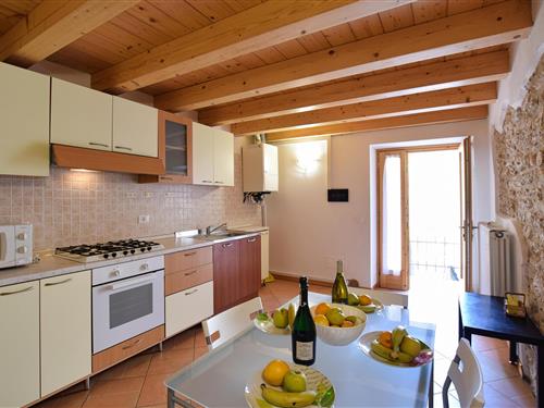 Sommerhus - 4 personer -  - Via Cesare Battisti - Fosse Di Sant'anna D'alfaedo - 37020 - Fosse Di Sant'anna D'a