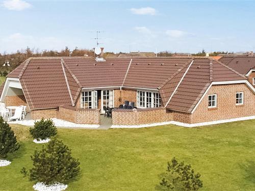 Sommerhus - 10 personer -  - Degnevangen - 6857 - Blåvand
