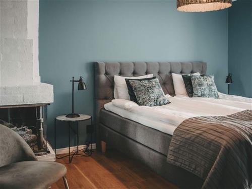  - 2 Personen -  - Gamla Lillhagsvägen - Göteborg - 42249 - Hisings Backa