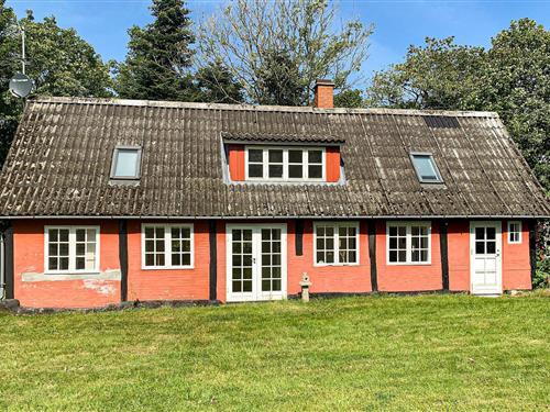 Holiday Home/Apartment - 6 persons -  - Nexøvej - Nexø - 3720 - Åkirkeby