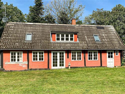 Sommerhus - 7 personer -  - Nexøvej - Nexø - 3720 - Åkirkeby