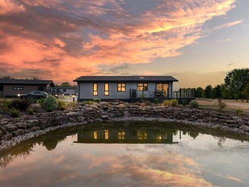 Holiday home - 6 persons -  - CB23 2TT - Bourn