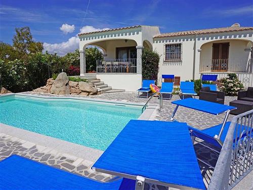 Ferieleilighet - 12 personer -  - Via Olbia - 08020 - Budoni