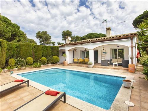 Feriehus - 8 personer -  - Pals - 17256