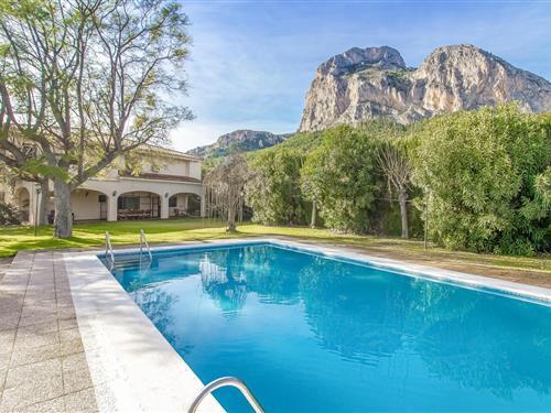 Holiday home - 17 persons -  - CV- - Alicante - 03520 - Polop