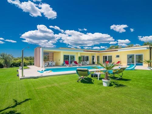 Sommerhus - 6 personer -  - 52342 - Svetvincenat (Bijazici),