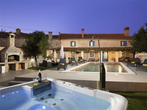 Feriehus - 7 personer -  - Barban - 52207