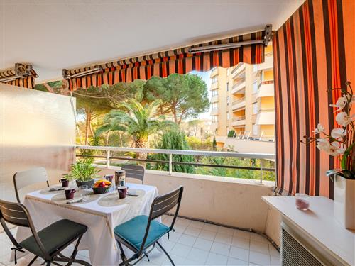 Holiday Home/Apartment - 6 persons -  - Fréjus - 83600