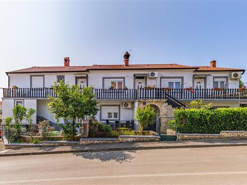 Holiday apartment - 4 persons -  - Pod Vrh - 52204 - Liznjan