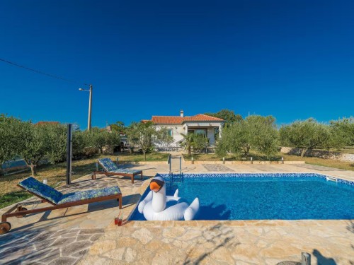 Feriehus - 6 personer -  - Ulica V - 23222 - Zemunik