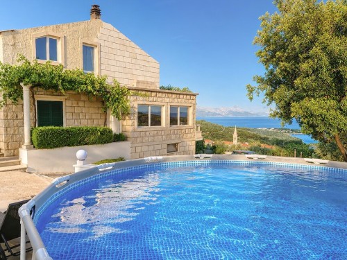 Holiday home - 6 persons -  - Bracka cesta - Brac - Selca - 21425 - Selca