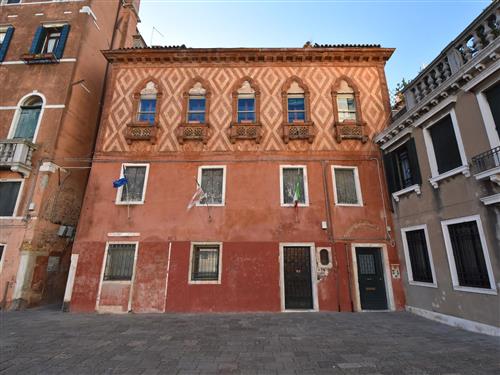 Holiday Home/Apartment - 5 persons -  - Venice - 30122