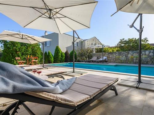 Villa - 9 personer -  - 52208 - Rakalj