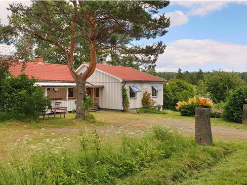 Holiday home - 6 persons -  - Brosäter Sandåsen - 661 92 - Säffle