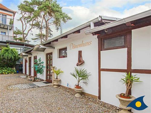 Ferielejlighed - 2 personer -  - Strandpromenade 03 ( vis-à-vis Bergstrasse 57 - Villa Strand - 17429 - Bansin (Seebad)