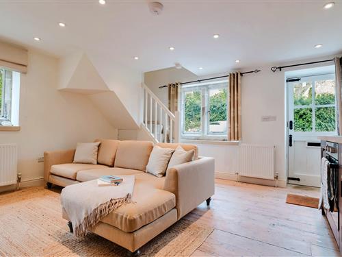 Cottage - 2 persons -  - GL6 6QF - Painswick