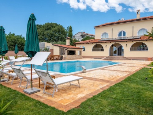 Holiday apartment - 2 persons -  - Labinci - 52464 - Labinci