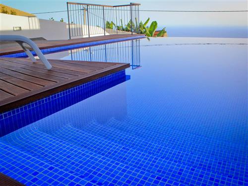 Holiday home - 4 persons -  - Arco Da Calheta - 9370-278