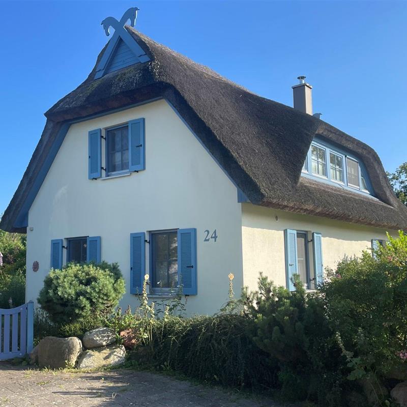 Sommerhus - 4 personer -  - Glowe - 18551