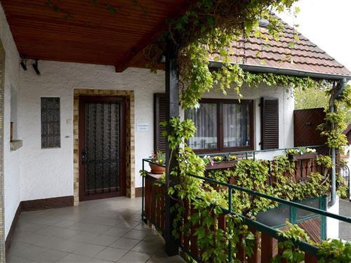 Ferienwohnung - 4 Personen -  - Von-Koeler-Straße - 66693 - Mettlach