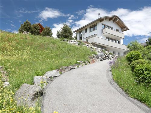Feriehus - 7 personer -  - Davos Munts Dadens - 7146 - Vattiz