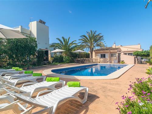 Ferienhaus - 6 Personen -  - 07609 - Badia Blava, Illes Balear