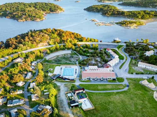 Ferielejlighed - 6 personer -  - Almön - Tjörnbro Arena - 471 61 - Myggenäs