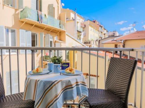 Holiday Home/Apartment - 4 persons -  - 06000 - Nice