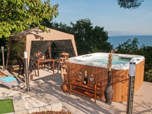 Ferienhaus - 4 Personen -  - 51410 - Opatija/Volosko