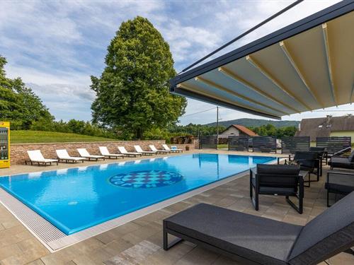 Holiday home - 16 persons -  - Donje Taboriste - Plitvicka Jezera-Slunj - 47240 - Slunj