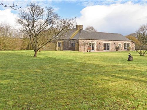 Holiday home - 7 persons -  - Coat Robin - 22290 - Pléhédel