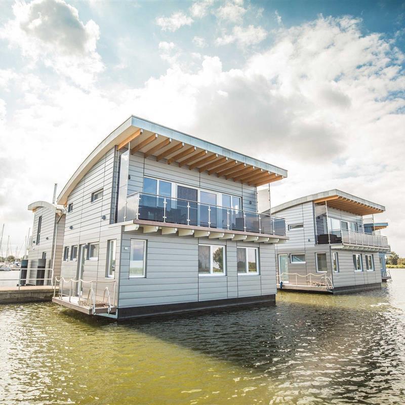 Båd - 6 personer -  - Hafenstr. - 17440 - Kröslin