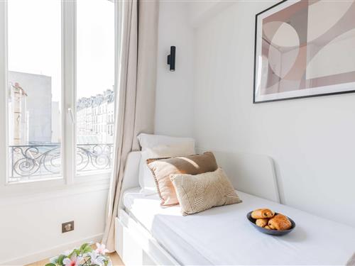 Holiday Home/Apartment - 2 persons -  - 75011 - Paris