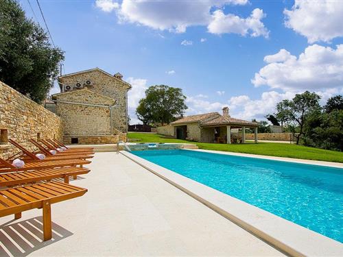 Holiday home - 12 persons -  - Cetinici - Pula-Marcana - 52100 - Pula