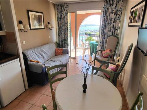 Holiday Home/Apartment - 4 persons -  - 83140 - Six-Fours-Les-Plages