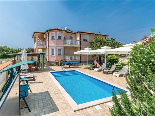 Feriehus - 12 personer -  - Loborika - Pula-Loborika - 52206 - Marcana