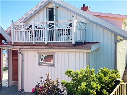 Holiday Home/Apartment - 8 persons -  - Rickards Väg - 45493 - Brastad