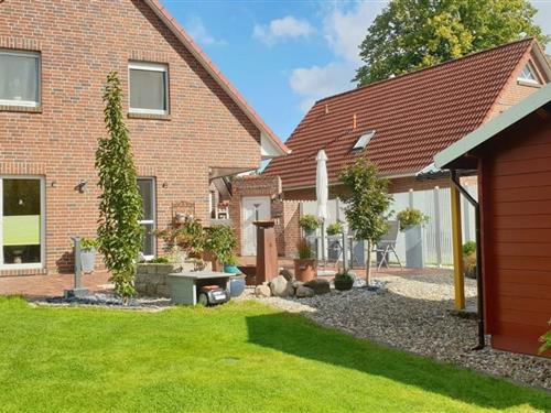 Ferienhaus - 9 Personen -  - Esenser Straße 105 A - 26489 - Ochtersum