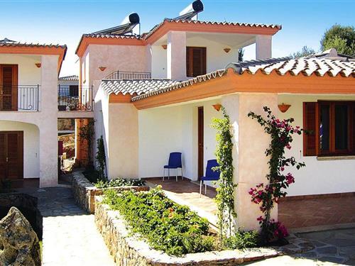 Holiday apartment - 2 persons -  - 08020 - Tanaunella - Budoni (Ss)