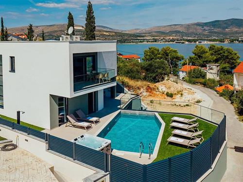 Ferienhaus - 10 Personen -  - Put Vlaka - Ciovo-Arbanija - 21224 - Arbanija