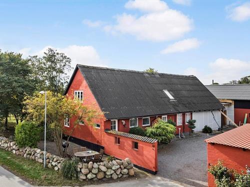 Ferielejlighed - 6 personer -  - Smedegårdsvej - 3700 - Rønne