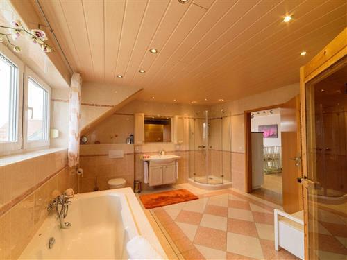 Ferieleilighet - 7 personer -  - Am Anger - 79336 - Herbolzheim