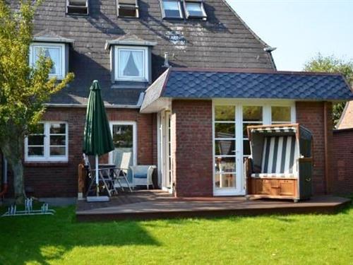 Holiday Home/Apartment - 3 persons -  - Senwai - 25980 - Westerland