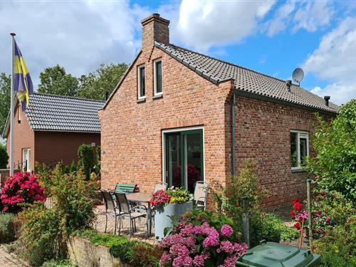 Holiday home - 6 persons -  - 4435NR - Baarland