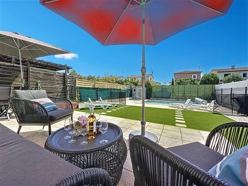 Holiday home - 6 persons -  - Aigues Mortes - 30220