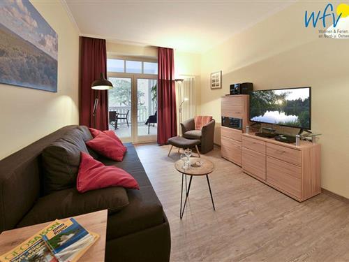 Holiday Home/Apartment - 4 persons -  - Strandpromenade - 18609 - Binz