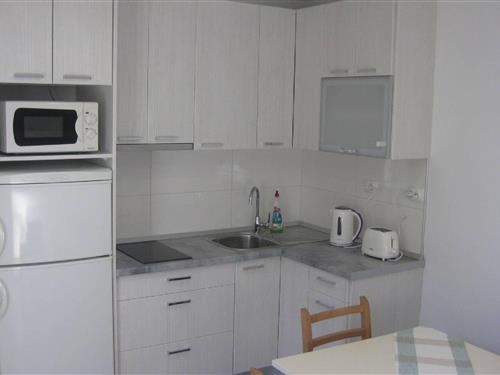 Holiday Home/Apartment - 4 persons -  - 22242 - Jezera