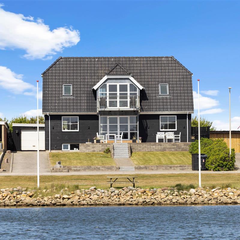 Sommerhus - 10 personer -  - Skolegade - Thorsminde - 6990 - Ulfborg