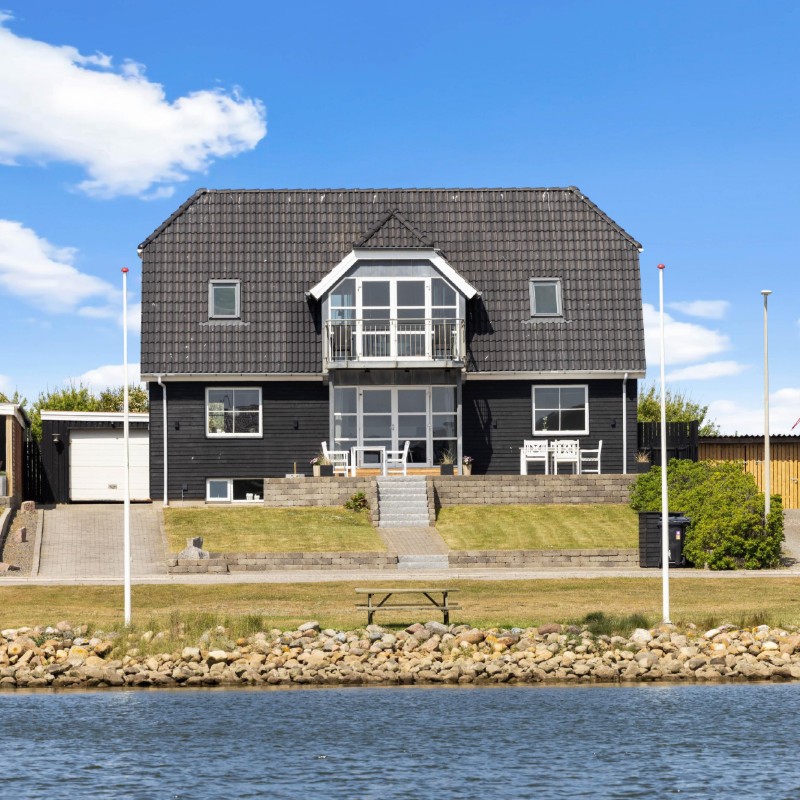 Sommerhus - 10 personer -  - Skolegade - Thorsminde - 6990 - Ulfborg