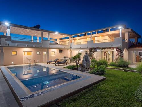 Ferienhaus - 10 Personen -  - 21250 - Kresevo